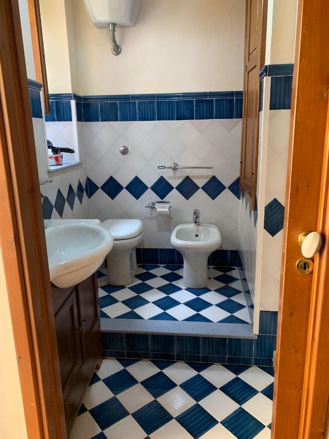 Mela'S House Apartments Cefalù Eksteriør billede